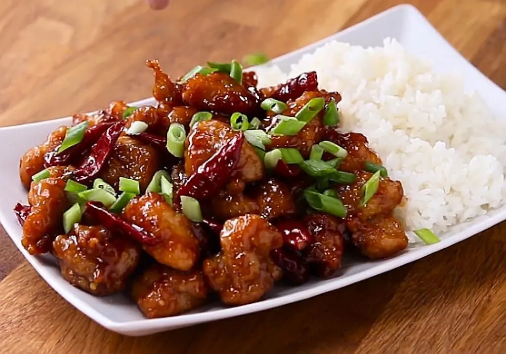 Cuisine africaine/chinoise/antillaise